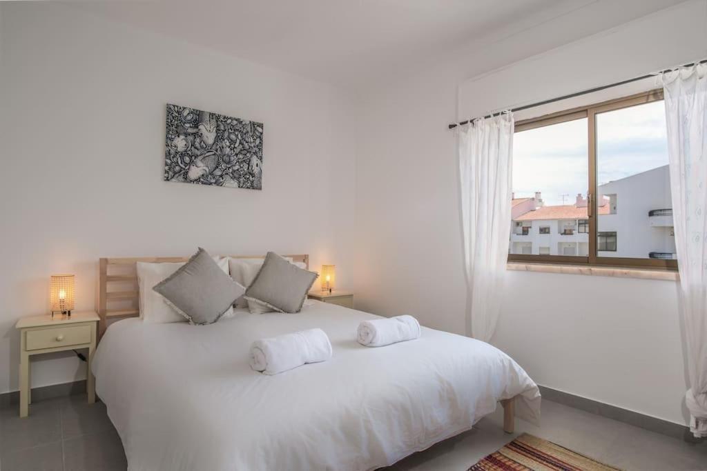 Location, Space, Peaceful & Stylish! Apartment