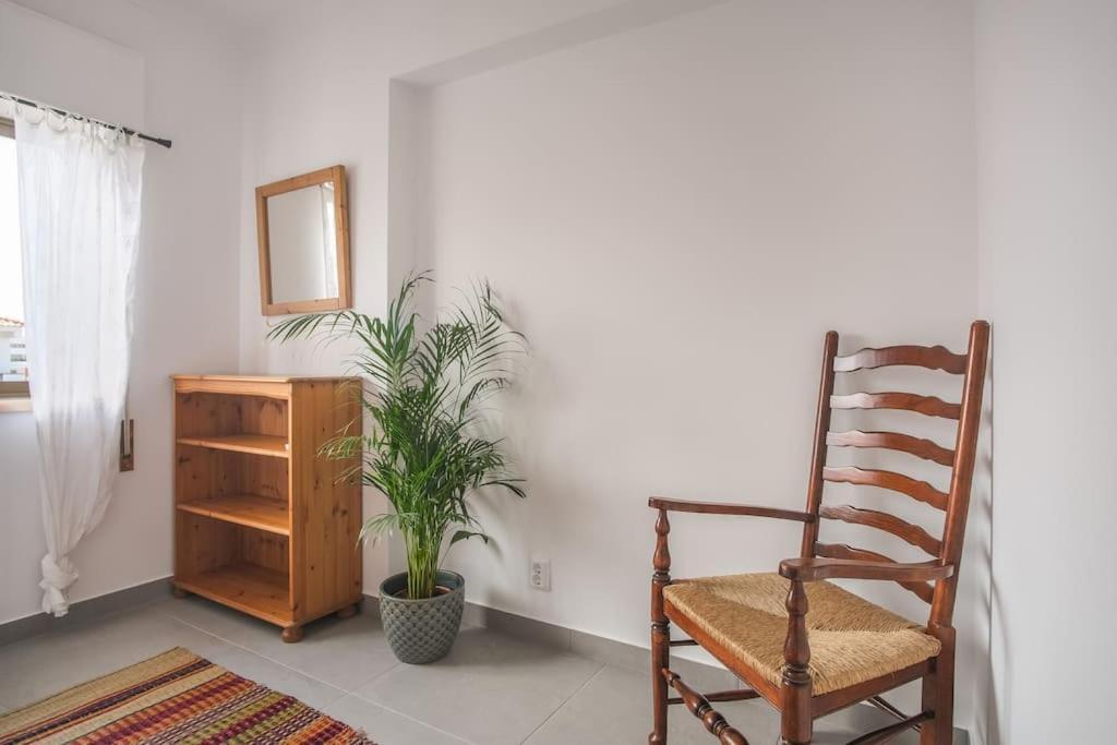 Location, Space, Peaceful & Stylish! * Lagos